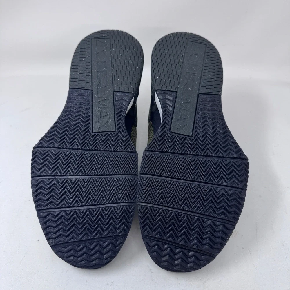 Nike size 9m